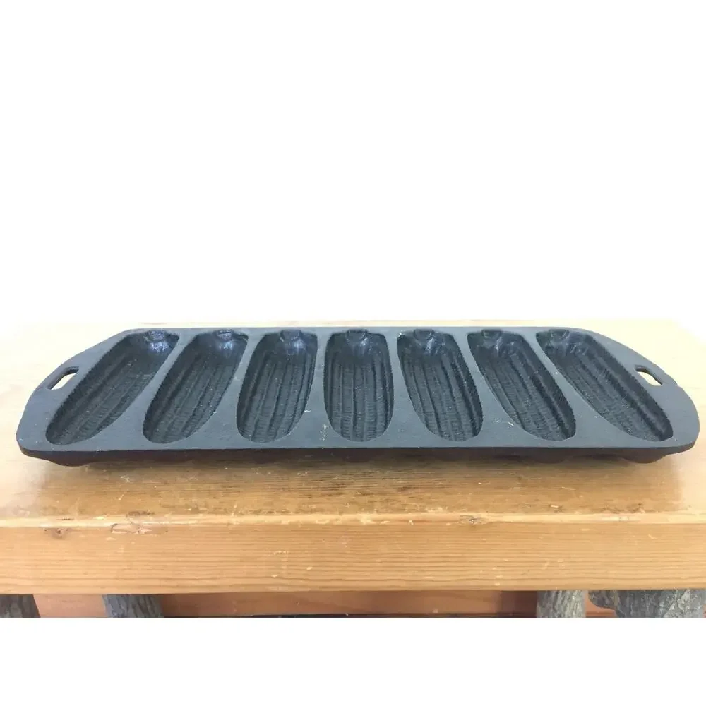 Vintage Lodge No 27C Cast Iron Cornbread Corn Stick Shaped Muffin Baking Pan